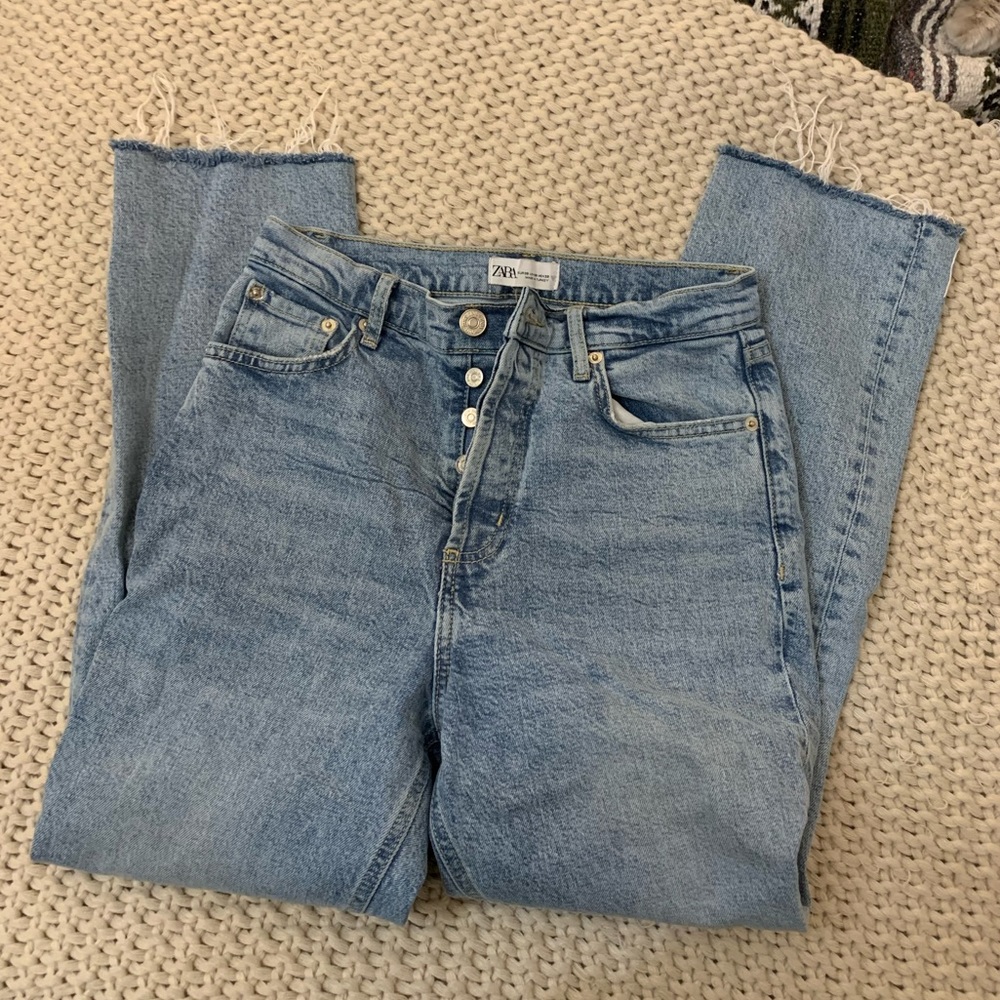 High waisted Zara mom jeans light wash